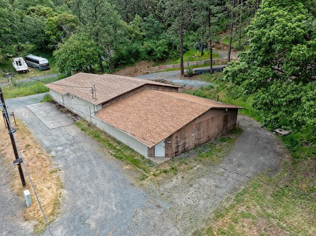 8401 Rogue River Highway, Grants Pass, OR 97527
