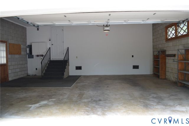 1912 Kirkwall Ct, North Chesterfield, VA 23235