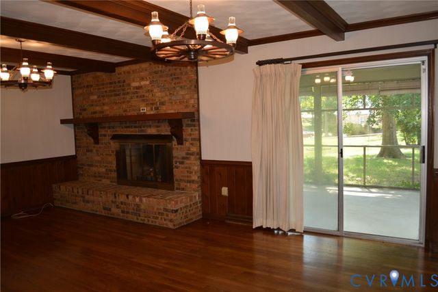 1912 Kirkwall Ct, North Chesterfield, VA 23235