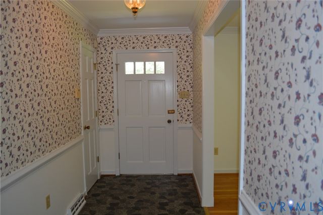 1912 Kirkwall Ct, North Chesterfield, VA 23235
