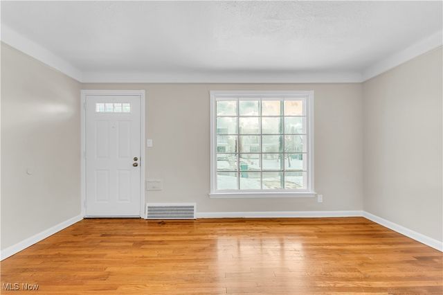 14417 Corridon Avenue, Maple Heights, OH 44137