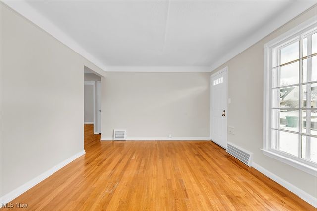 14417 Corridon Avenue, Maple Heights, OH 44137