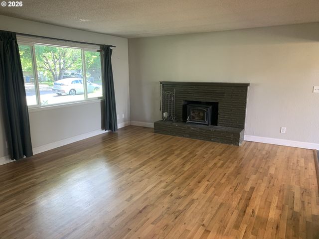 7816 Ne 28TH St, Vancouver, WA 98662