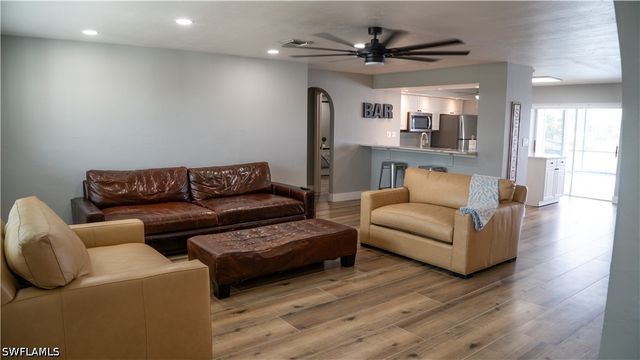 2090 Via Venice, Punta Gorda, FL 33950