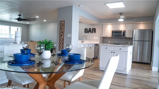 2090 Via Venice, Punta Gorda, FL 33950