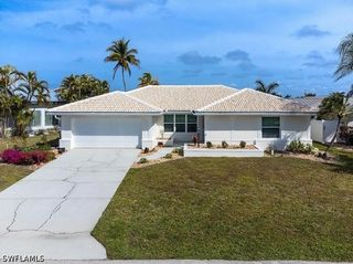 2090 Via Venice, Punta Gorda, FL 33950