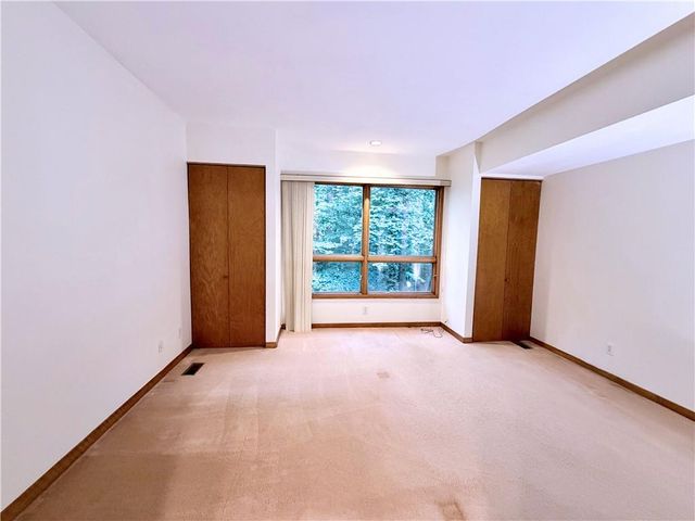 320 Fauna Court, Sandy Springs, GA 30350