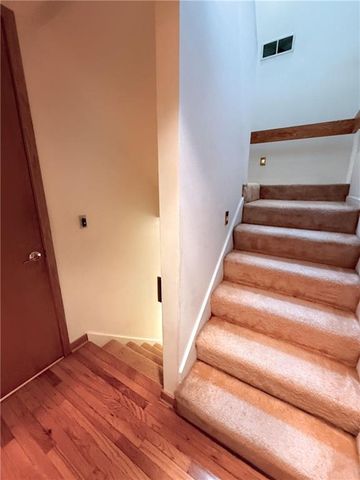 320 Fauna Court, Sandy Springs, GA 30350