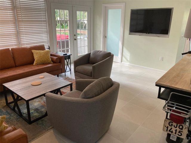 2408 HILLVIEW STREET, Sarasota, FL 34239