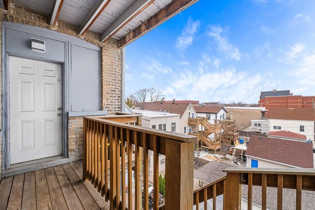 2837 N Sawyer Avenue 3R, Chicago, IL 60618