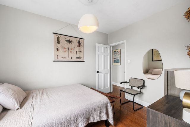 2837 N Sawyer Avenue 3R, Chicago, IL 60618