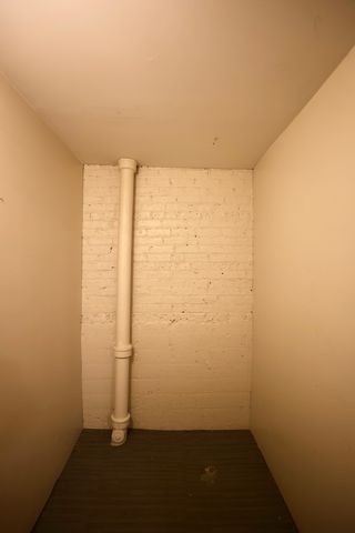 2837 N Sawyer Avenue 3R, Chicago, IL 60618