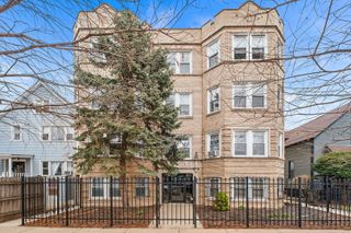 2837 N Sawyer Avenue 3R, Chicago, IL 60618