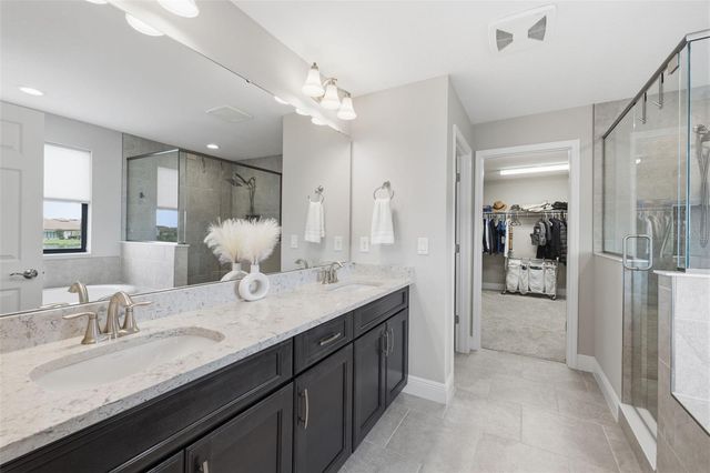 8310 CARRHILL PLACE, Parrish, FL 34219