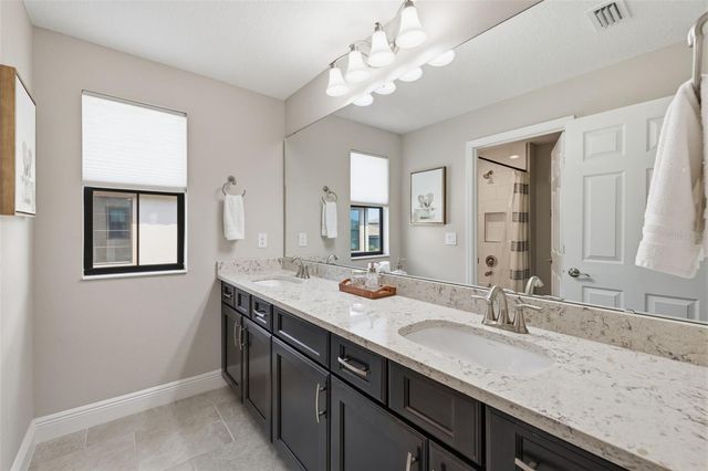 8310 CARRHILL PLACE, Parrish, FL 34219