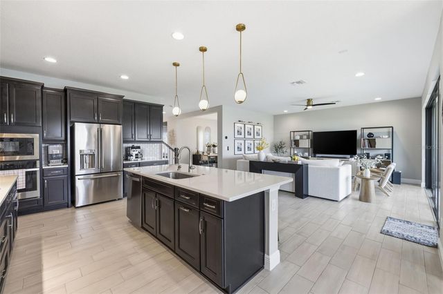 8310 CARRHILL PLACE, Parrish, FL 34219