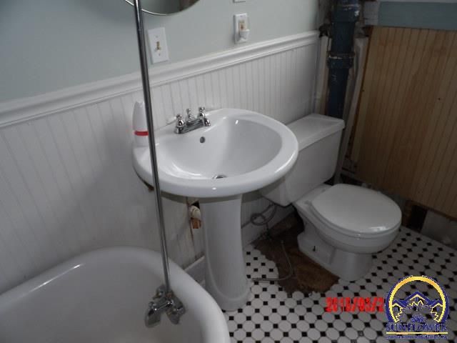 800 SW Jewell AVE, Topeka, KS 66606
