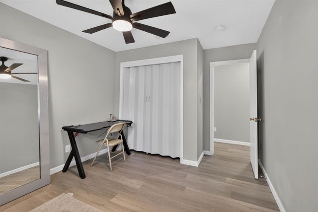2119 Debbie Ln, Lodi, CA 95242