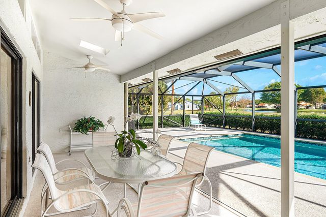 5722 Willow Creek Lane, Delray Beach, FL 33484