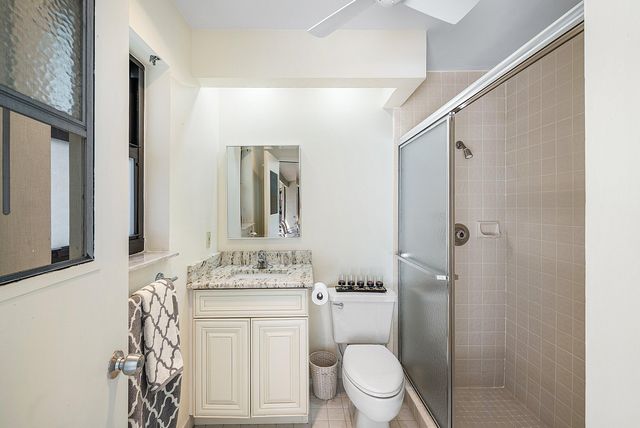 5722 Willow Creek Lane, Delray Beach, FL 33484