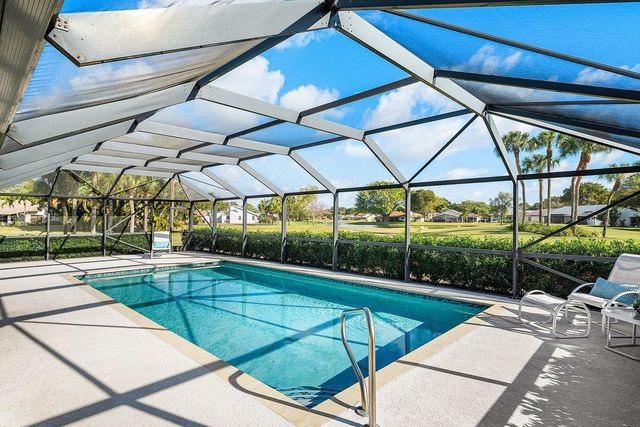 5722 Willow Creek Lane, Delray Beach, FL 33484