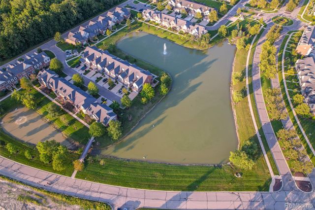 1569 E Lakeview Lane, Canton Charter Township, MI 48187