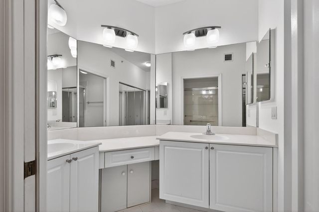 7775 Yardley Drive 314, Tamarac, FL 33321