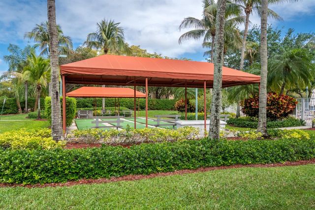 7775 Yardley Drive 314, Tamarac, FL 33321