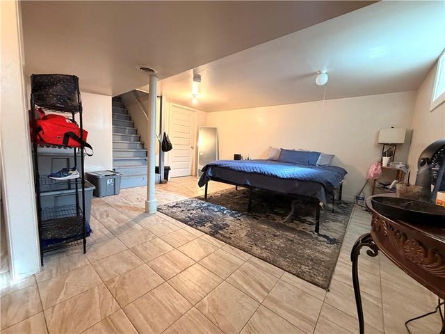 1480 E 77 Street, Kansas City, MO 64131