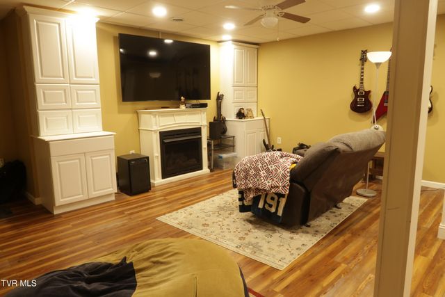 361 Cain Drive, Blountville, TN 37617