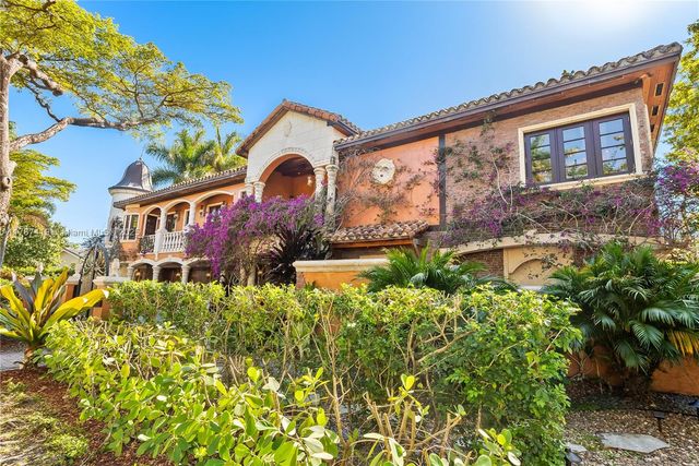 609 2nd Key Dr, Fort Lauderdale, FL 33304