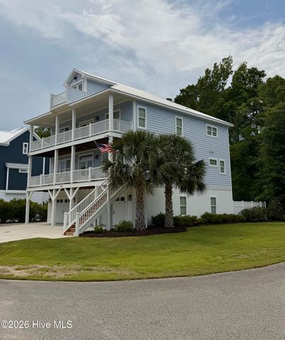 1013 Saltspray Lane, Wilmington, NC 28409
