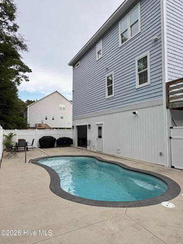 1013 Saltspray Lane, Wilmington, NC 28409