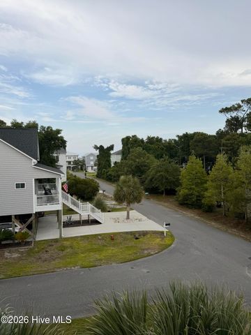 1013 Saltspray Lane, Wilmington, NC 28409