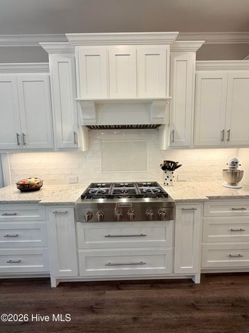 1013 Saltspray Lane, Wilmington, NC 28409