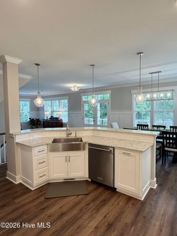 1013 Saltspray Lane, Wilmington, NC 28409