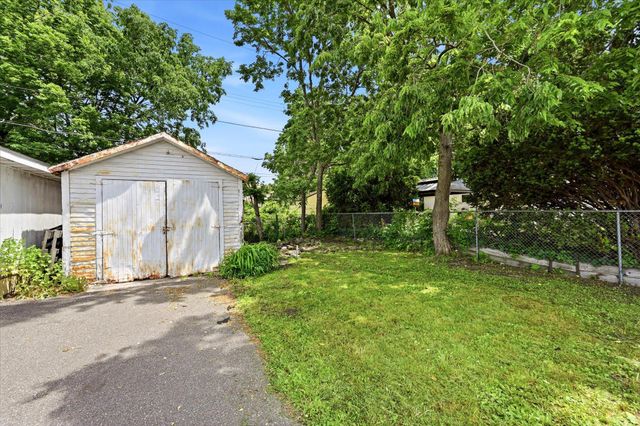 713 2nd Street NE, Minneapolis, MN 55413