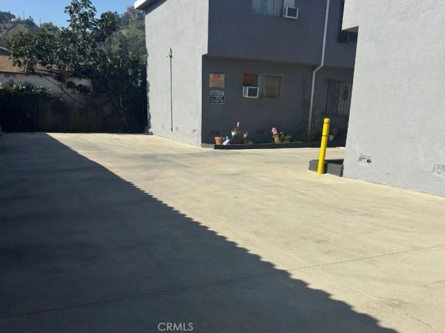 2714 Queen, Los Angeles, CA 90039