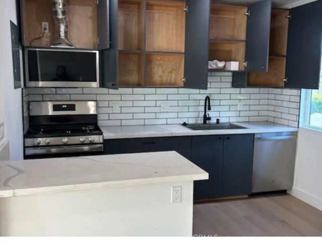 2714 Queen, Los Angeles, CA 90039