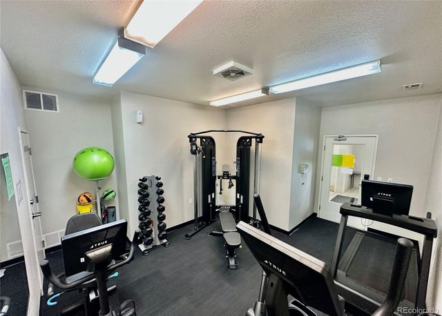 1147 S Ventura Circle D, Aurora, CO 80017