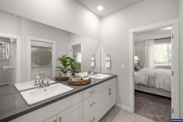 5617 Edward Ct SE, Albany, OR 97322