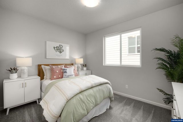 5617 Edward Ct SE, Albany, OR 97322