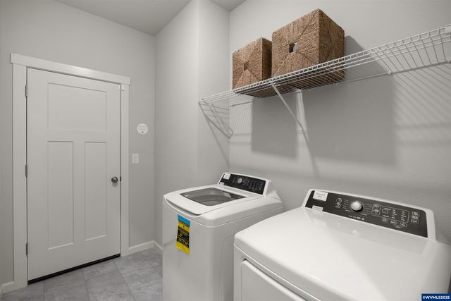 5617 Edward Ct SE, Albany, OR 97322