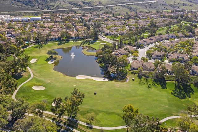 16 Buckthorn, Rancho Santa Margarita, CA 92688