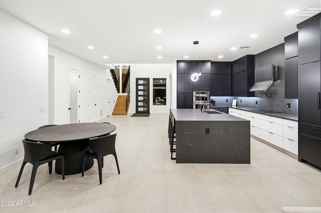 3350 E HIGHLINE CANAL Road, Phoenix, AZ 85042