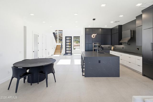 3350 E HIGHLINE CANAL Road, Phoenix, AZ 85042