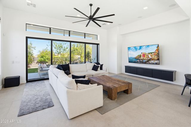 3350 E HIGHLINE CANAL Road, Phoenix, AZ 85042