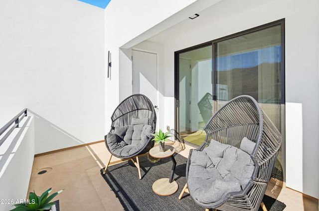 3350 E HIGHLINE CANAL Road, Phoenix, AZ 85042