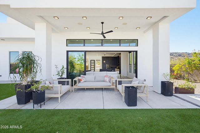 3350 E HIGHLINE CANAL Road, Phoenix, AZ 85042