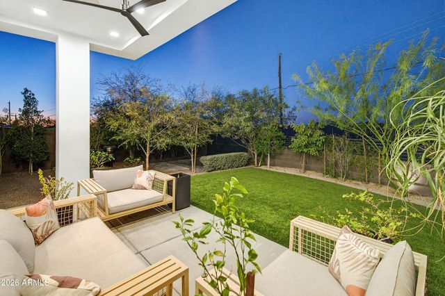 3350 E HIGHLINE CANAL Road, Phoenix, AZ 85042